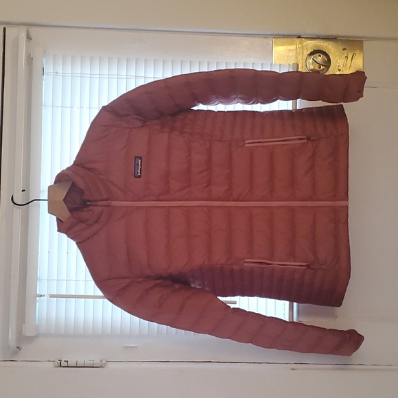 Patagonia Down Sweater - Picture 2 of 4